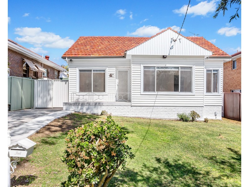 61 Chick Street, Roselands NSW 2196