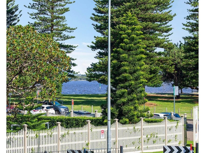 2/23-25 Malua Street, Dolls Point NSW 2219