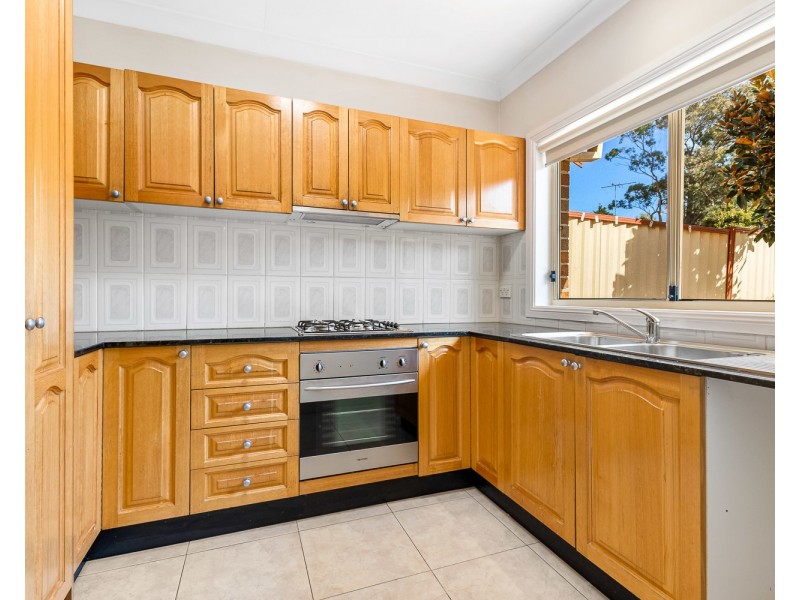 8/22 Collaroy Avenue, Peakhurst NSW 2210