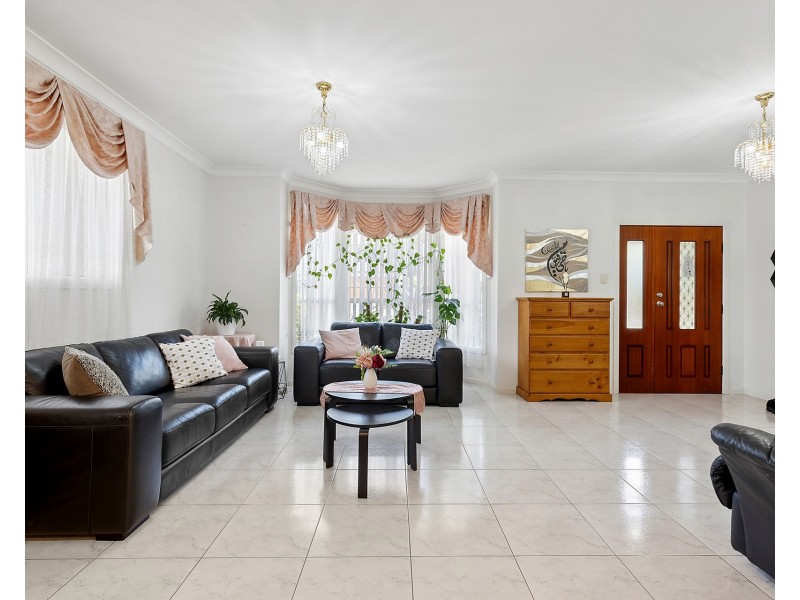 36a Park Street, Peakhurst NSW 2210