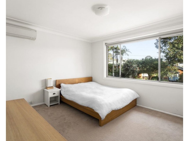31 Jindabyne Crescent, Peakhurst Heights NSW 2210