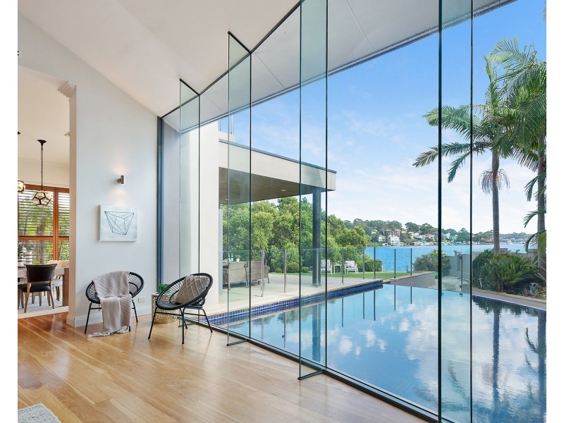 6 St Lukes Way, Kangaroo Point NSW 2224
