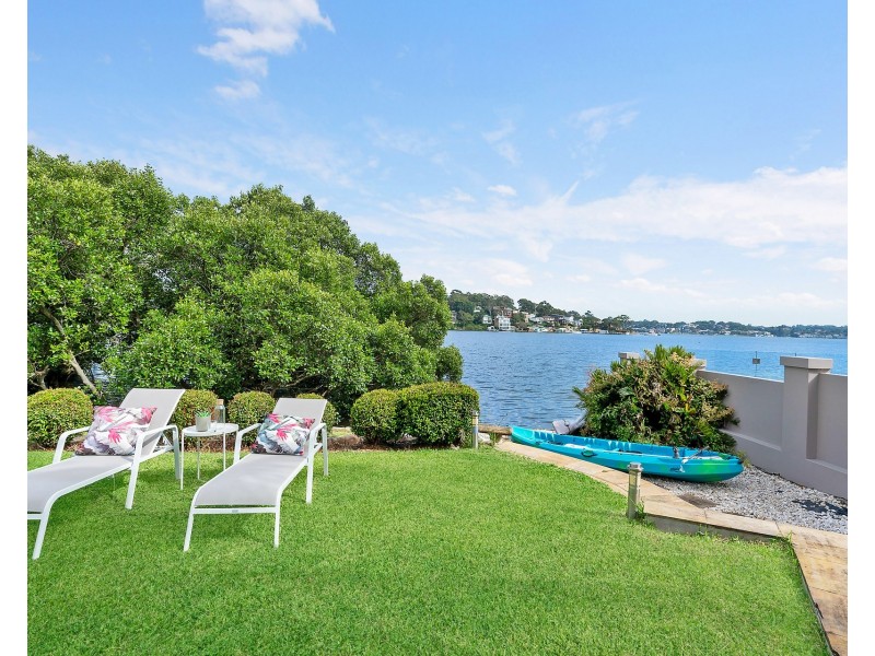 6 St Lukes Way, Kangaroo Point NSW 2224
