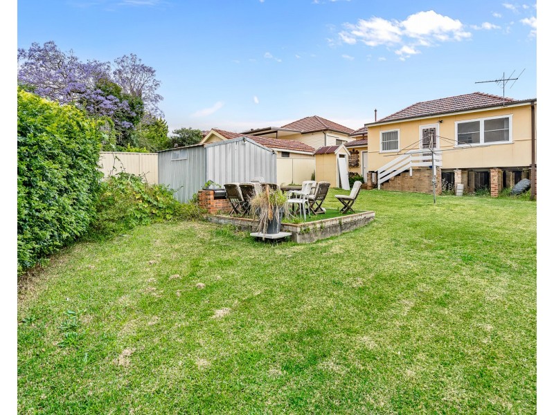 18 Rita Street, Narwee NSW 2209
