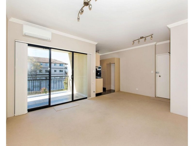 9/13 Searl Road, Cronulla NSW 2230