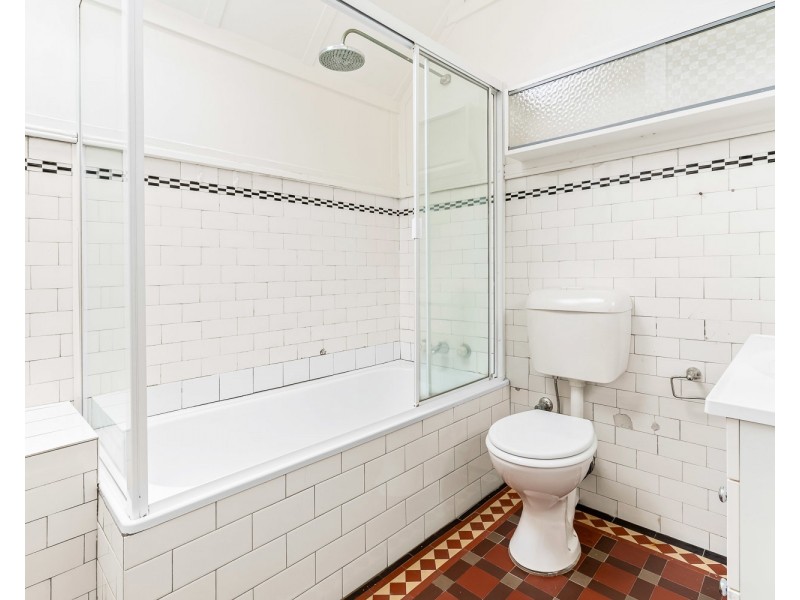 300 Bay Street, Brighton-le-sands NSW 2216