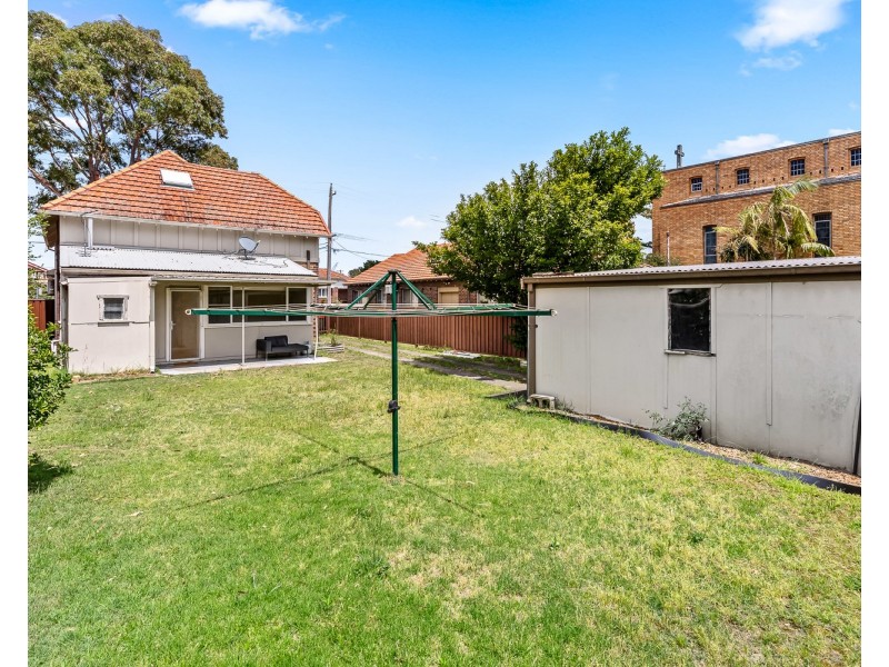 300 Bay Street, Brighton-le-sands NSW 2216