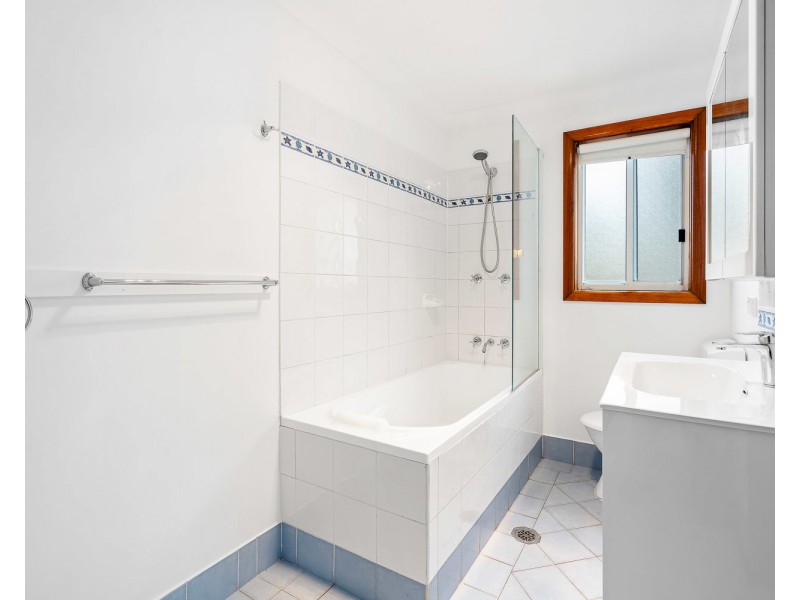 8A Kiama Street, Padstow NSW 2211