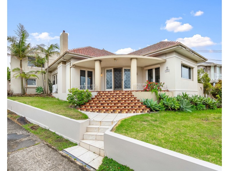 18 Ramsgate Road, Kogarah Bay NSW 2217