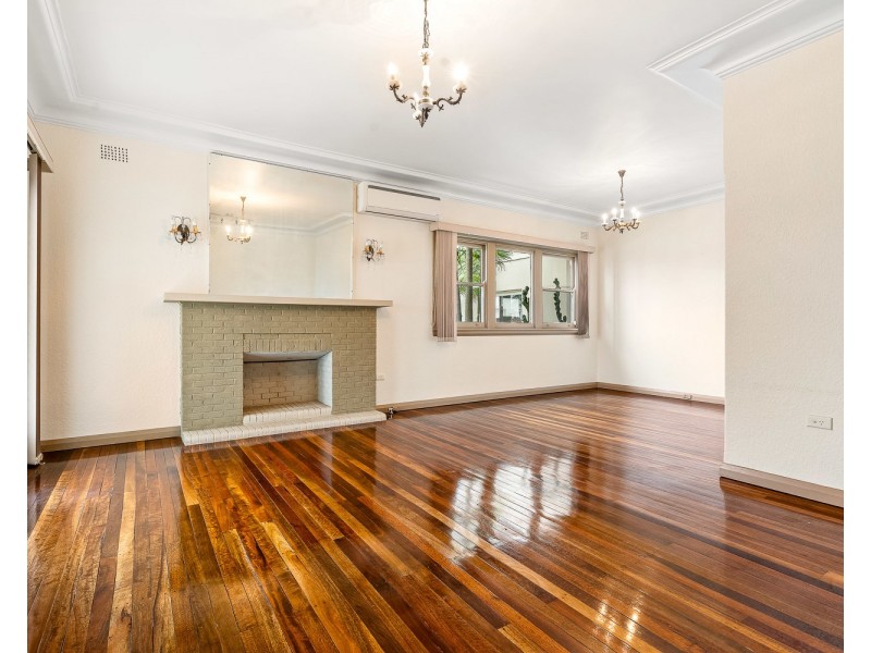 18 Ramsgate Road, Kogarah Bay NSW 2217