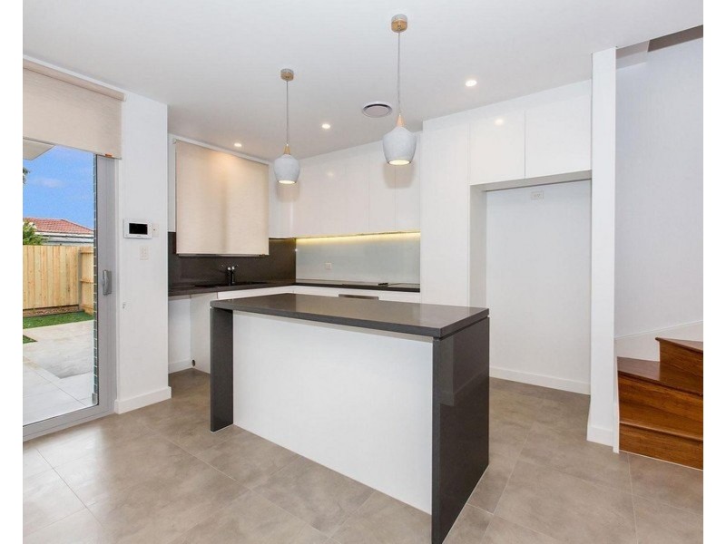 10A Claverdon Avenue, Picnic Point NSW 2213