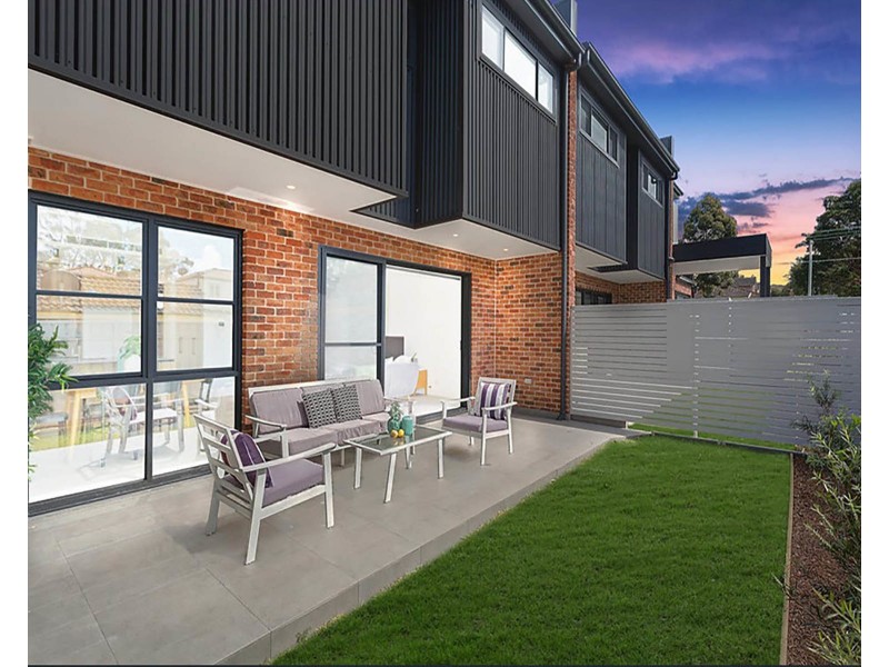 3/4 Premier Street, Gymea NSW 2227