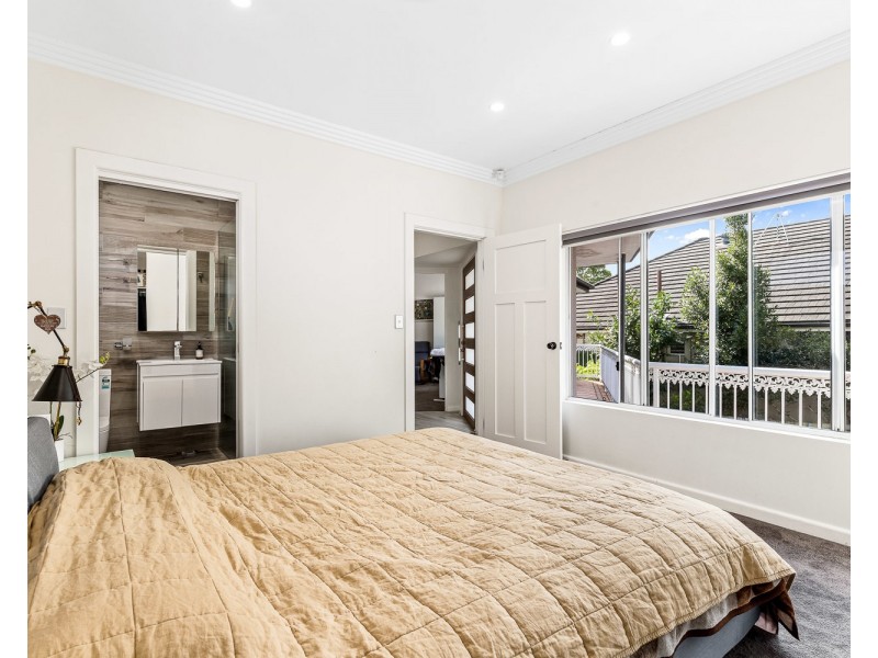 3 Gnarbo Avenue, Carss Park NSW 2221