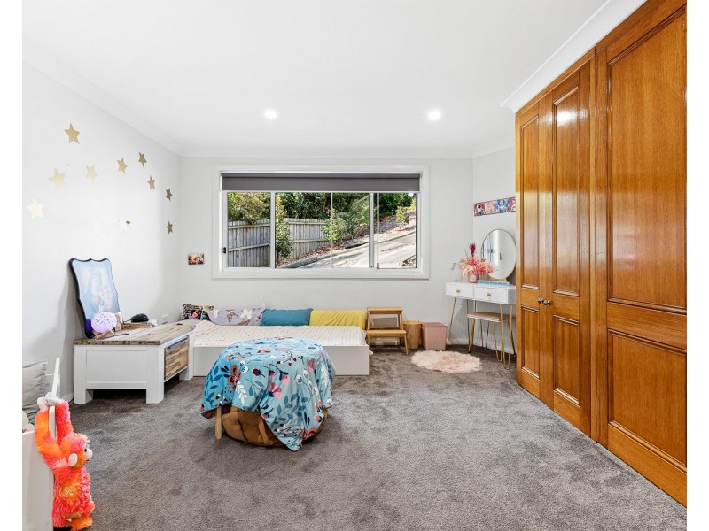 3 Gnarbo Avenue, Carss Park NSW 2221