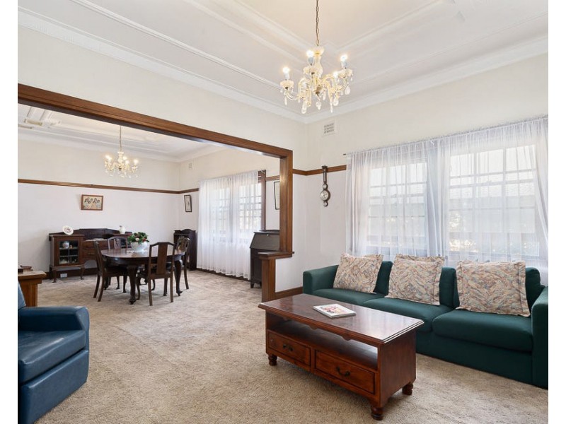 43 Vista Street, Sans Souci NSW 2219