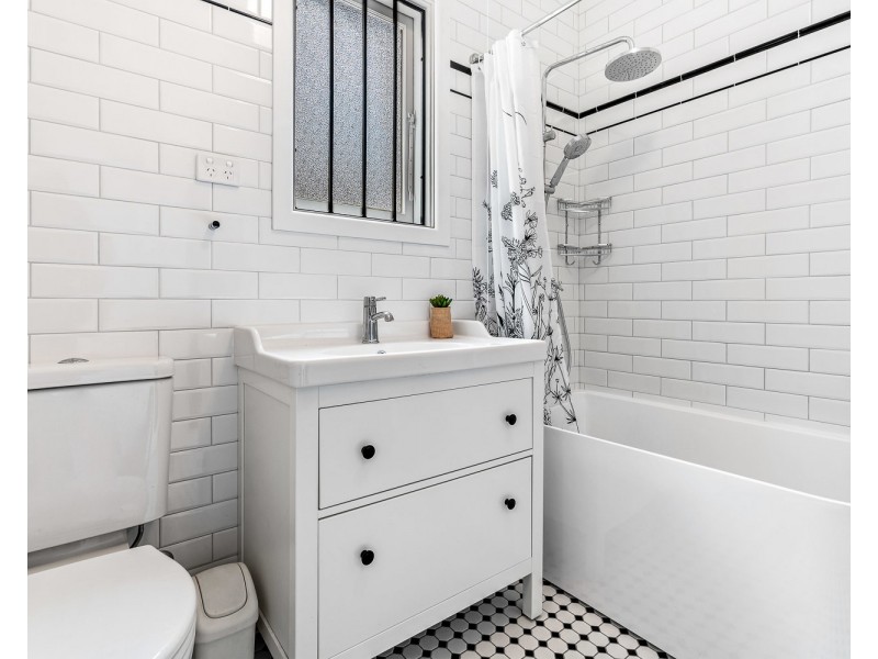 8/2 Hayburn Street, Rockdale NSW 2216