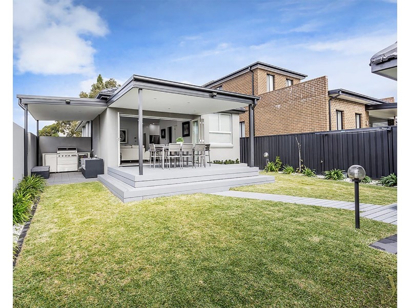 61 Hollywood Street, Monterey NSW 2217