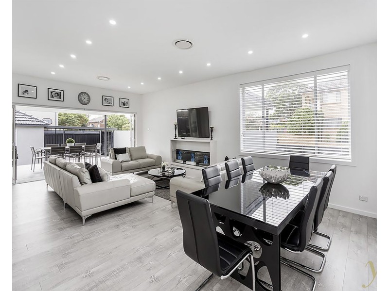61 Hollywood Street, Monterey NSW 2217