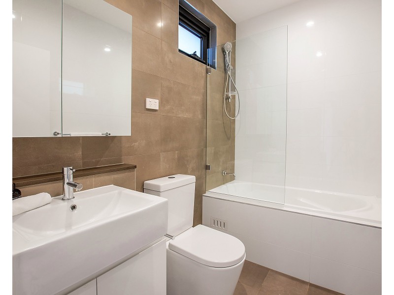 14/24 Hillcrest Avenue, Greenacre NSW 2190