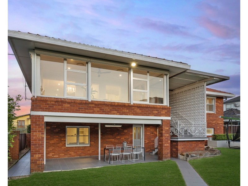12 Centre Street, Blakehurst NSW 2221