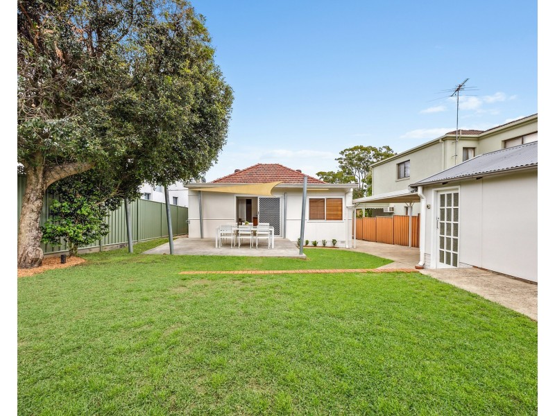 17 Grove Avenue, Narwee NSW 2209