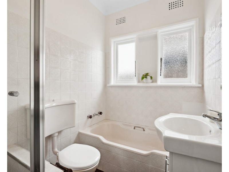 41 Chisholm Avenue, Clemton Park NSW 2206