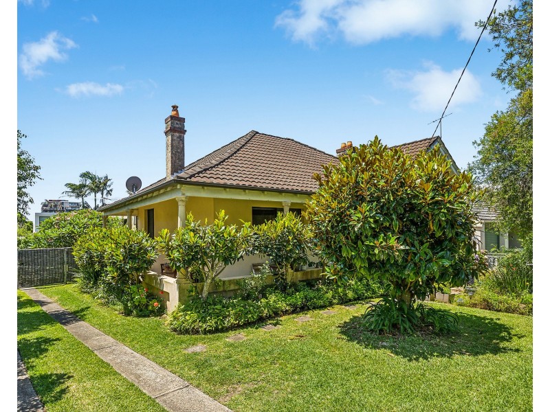 2 Clarkes Road, Ramsgate NSW 2217