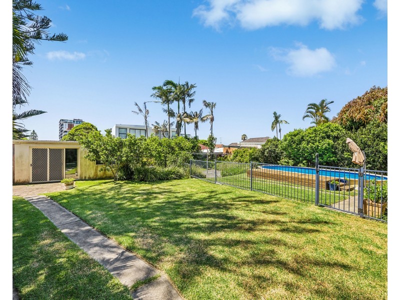 2 Clarkes Road, Ramsgate NSW 2217