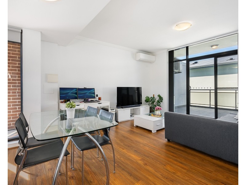 8/324-326 William Street, Kingsgrove NSW 2208