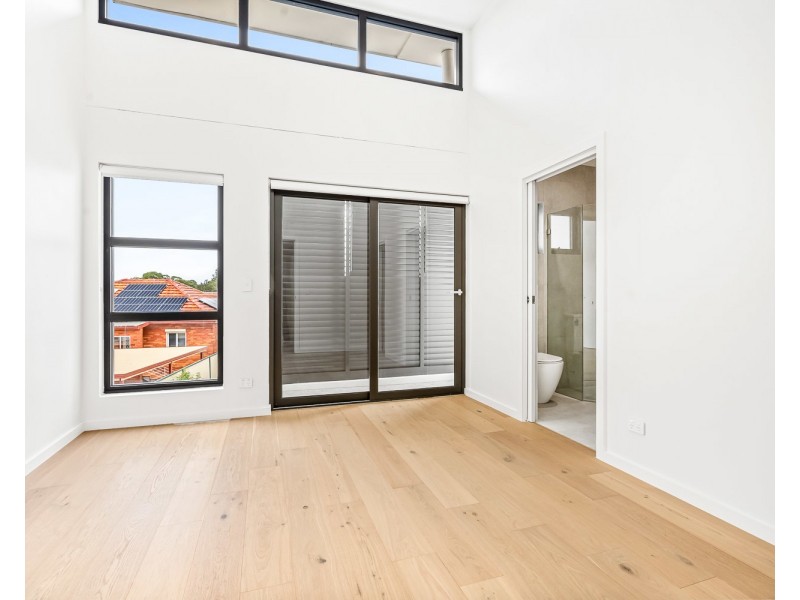 2/8-10 Flatrock Road, Kingsgrove NSW 2208