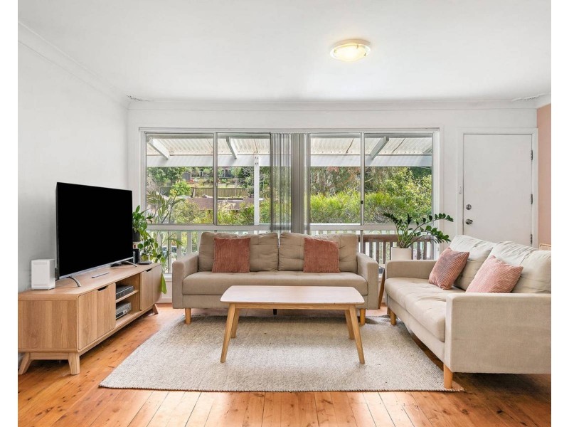 6 Tobruk Avenue, Engadine NSW 2233