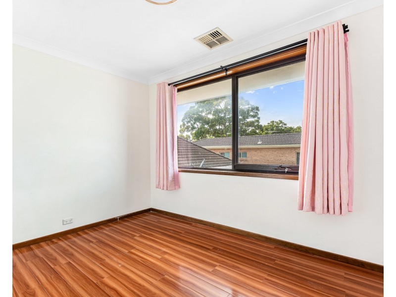 2/19 Edward Street, Carlton NSW 2218