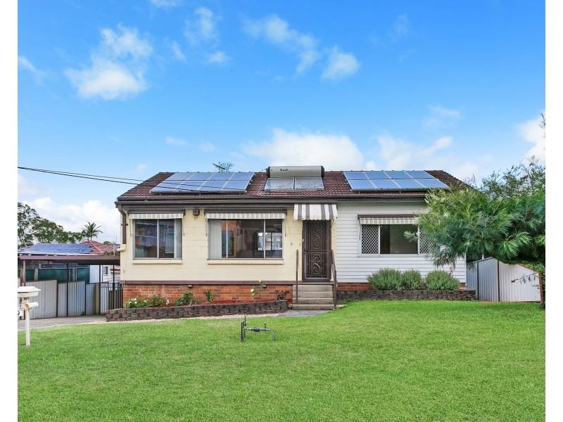 9 Hannons Avenue, Peakhurst NSW 2210