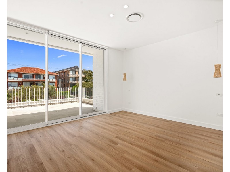 194 President Avenue, Brighton-le-sands NSW 2216