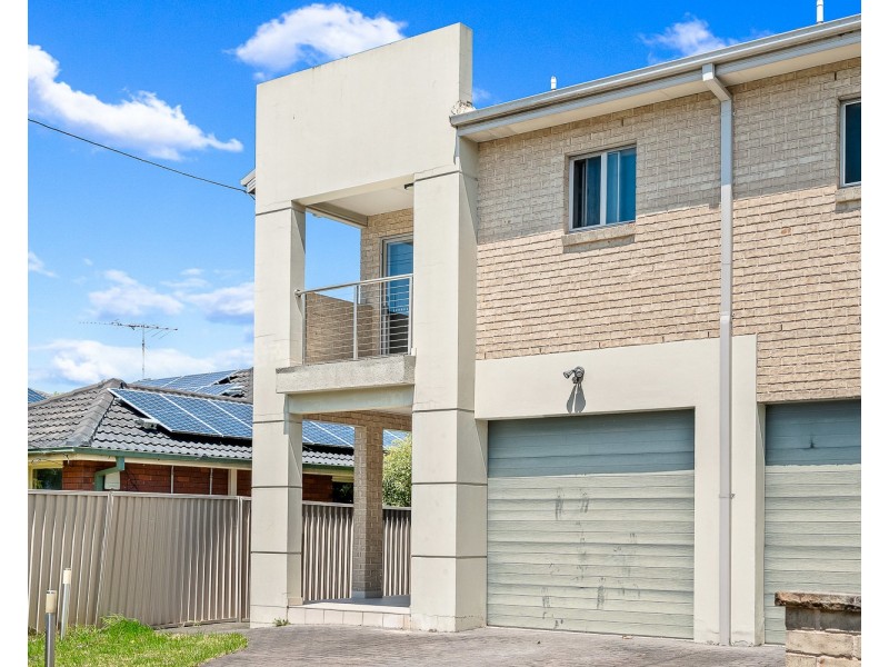 15 Roberts Avenue, Mortdale NSW 2223