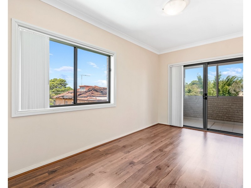 15 Roberts Avenue, Mortdale NSW 2223