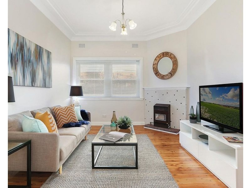 23 Mayfair Crescent, Beverly Hills NSW 2209