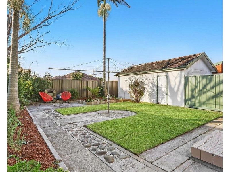 23 Mayfair Crescent, Beverly Hills NSW 2209