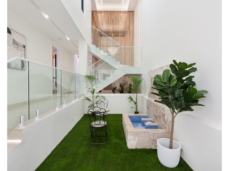 15a Gwandalan Road, Padstow NSW 2211