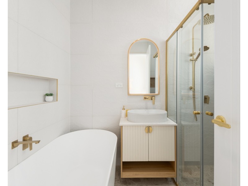 15a Gwandalan Road, Padstow NSW 2211