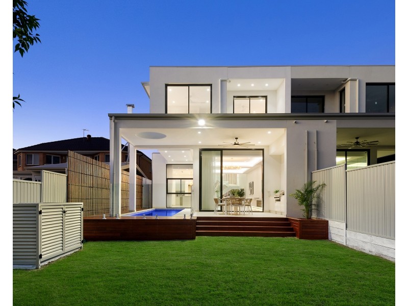 15a Gwandalan Road, Padstow NSW 2211