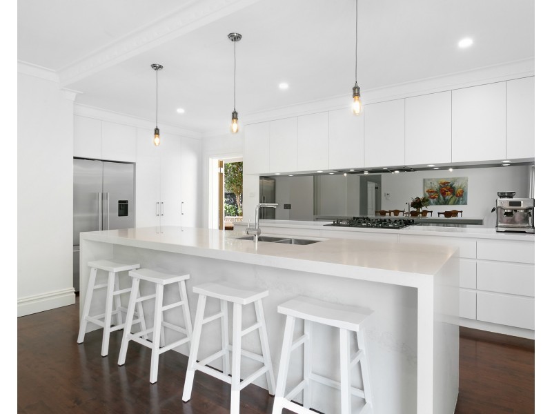 19 Mi Mi Street, Oatley NSW 2223