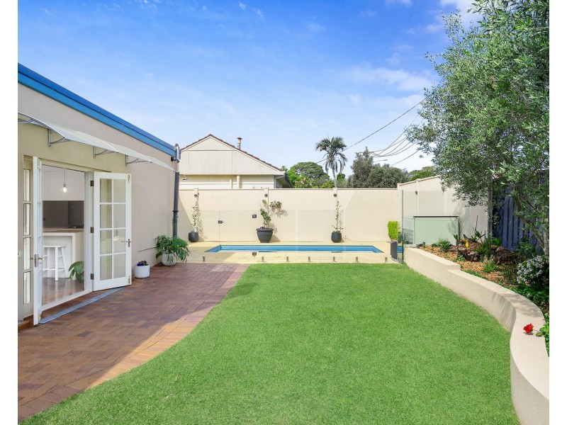 19 Mi Mi Street, Oatley NSW 2223