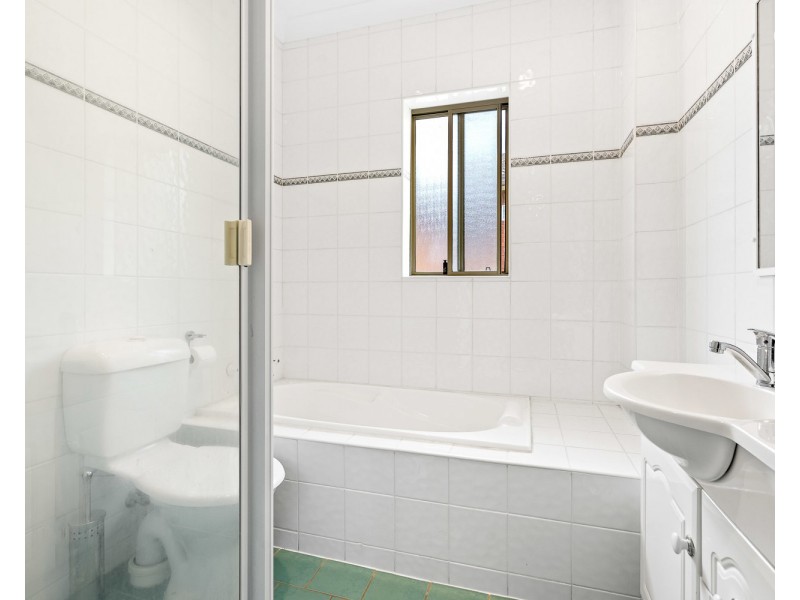 12/40-42 Queen Victoria Street, Bexley NSW 2207