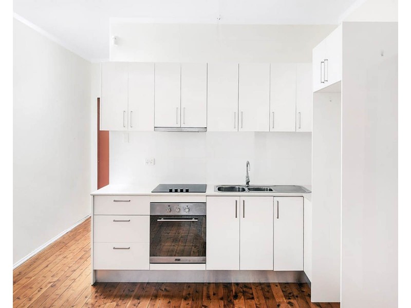 2/180 Russell Avenue, Dolls Point NSW 2219