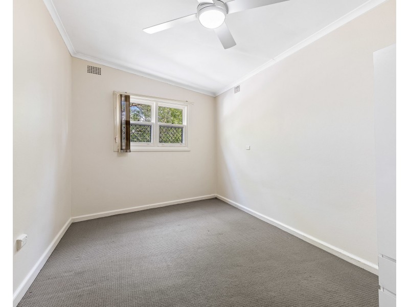 2/86-88 Railway Crescent, Jannali NSW 2226