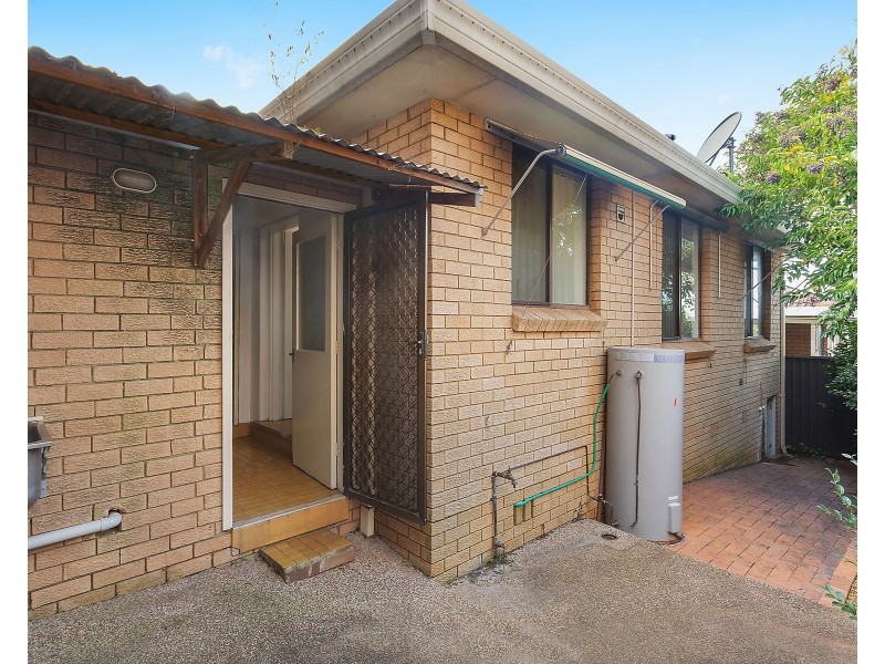 2/11 Beaconsfield Street, Bexley NSW 2207