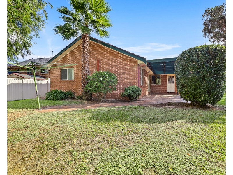 22 Fern Circuit, Menai NSW 2234