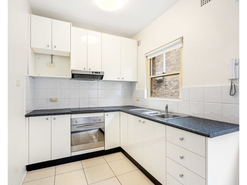 2/1A Lewis Street, Cronulla NSW 2230