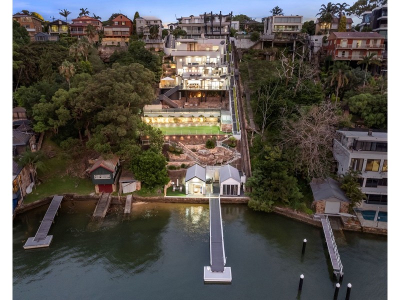 165 Stuart Street, Blakehurst NSW 2221